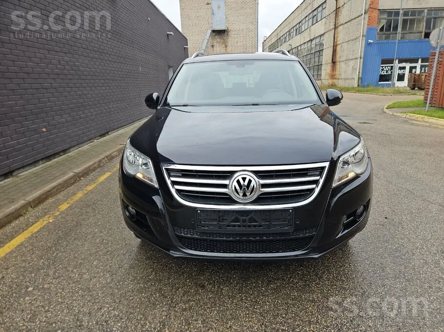 Volkswagen Tiguan 2011 photo 2