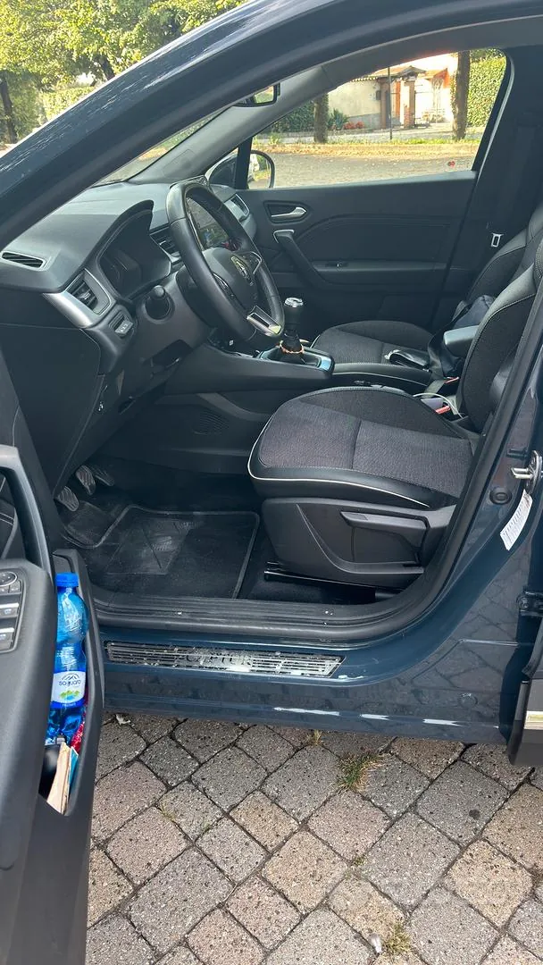 Renault Captur 2023 photo 4
