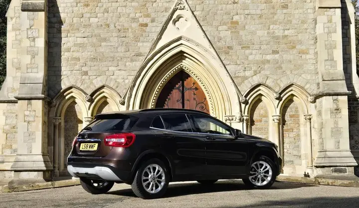 Mercedes-Benz Gla 2018 photo 3