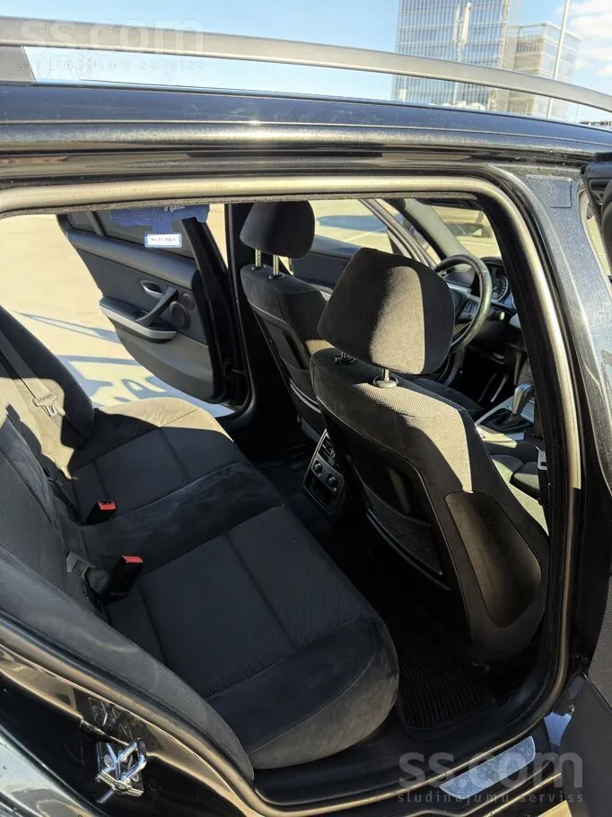 BMW E91 2008 photo 5