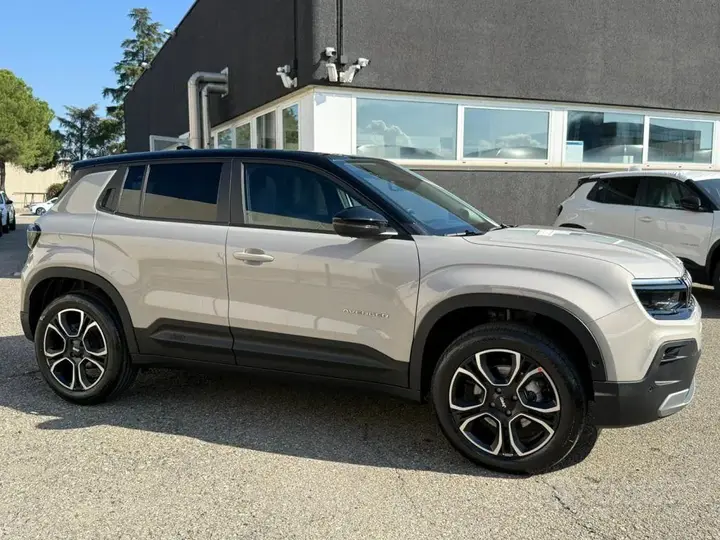Jeep Avenger 2026 photo 5