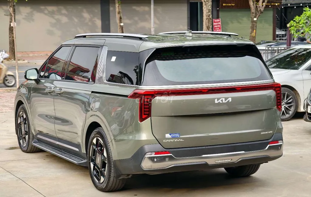 Kia Carnival 2025 photo 4