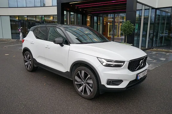 Volvo Xc40 2022 photo 2