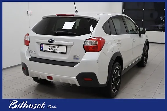 Subaru Xv 2012 photo 3
