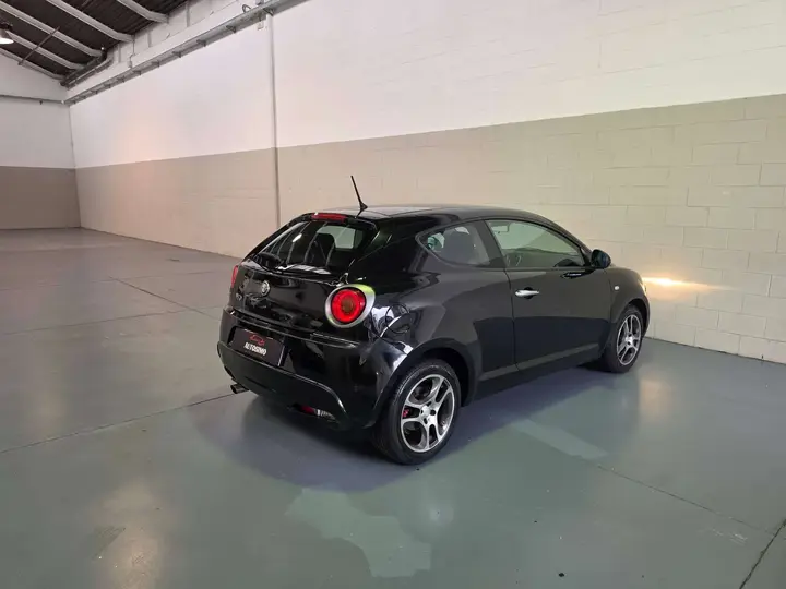 Alfa Romeo Mito 2011 photo 5