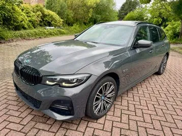 BMW 320E