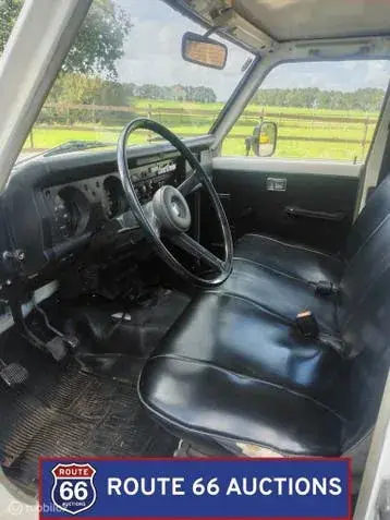 Toyota Land Cruiser 1980 photo 2