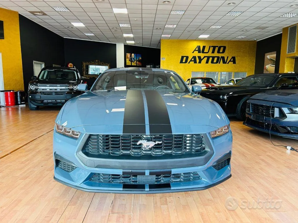 Ford Mustang 2024 photo 2