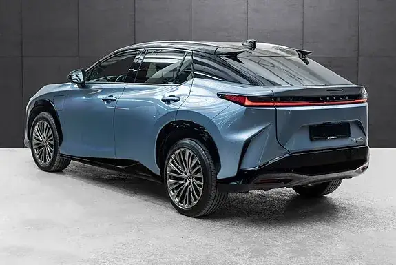 Lexus Rz450E 2024 photo 4