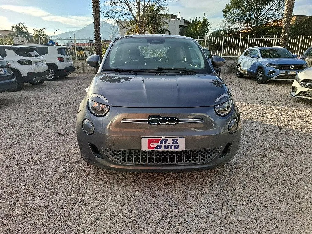 Fiat 500 2021 photo 2