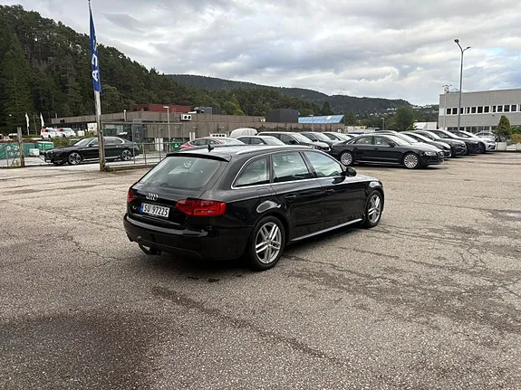 Audi A4 2011 photo 5