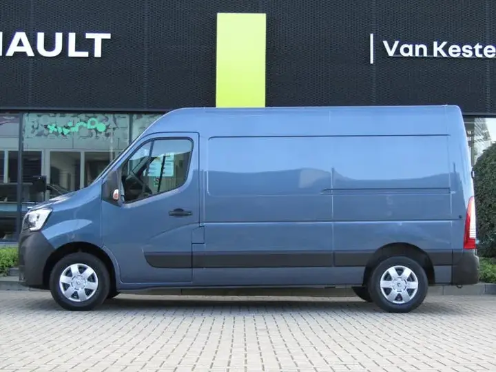 Renault Master 2023 photo 3