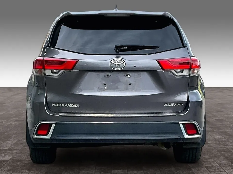 Toyota Highlander 2017 photo 4