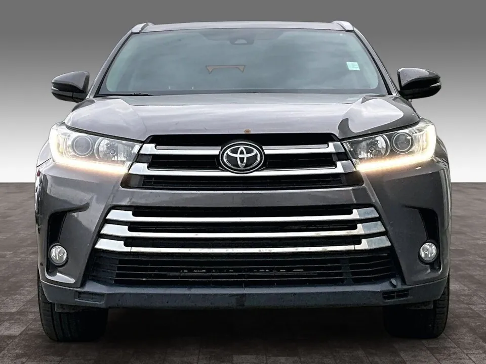 Toyota Highlander 2017 photo 3