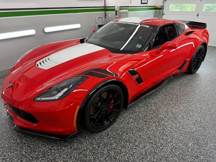 Chevrolet Corvette 2019 photo 4