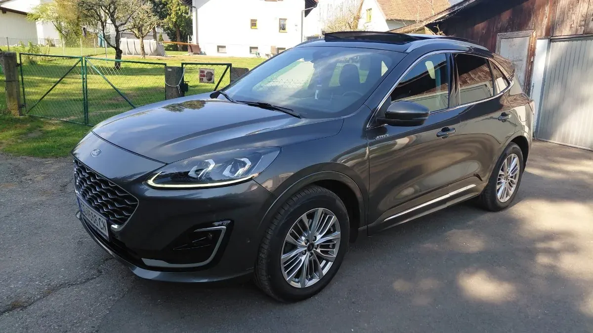 Ford Kuga 2021 photo 2