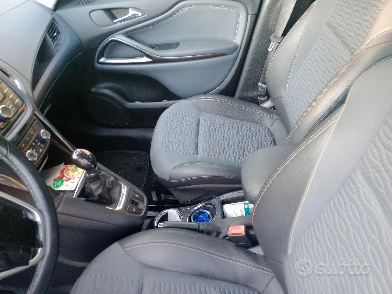 Opel Zafira 2014 photo 3