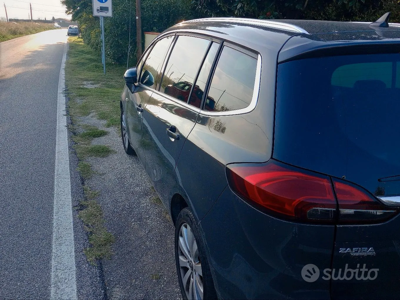 Opel Zafira 2014 photo 2