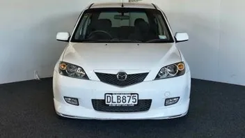 Mazda Demio 2003 photo 3