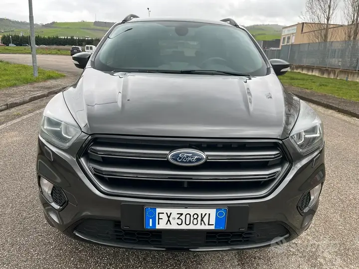 Ford Kuga 2019 photo 2