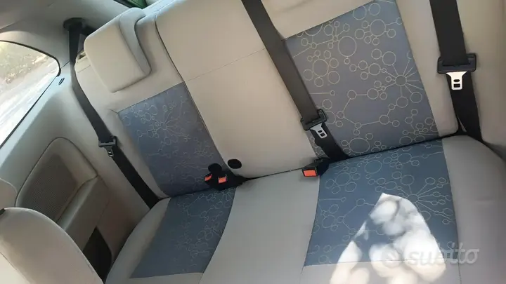 Ford Fiesta 2006 photo 4