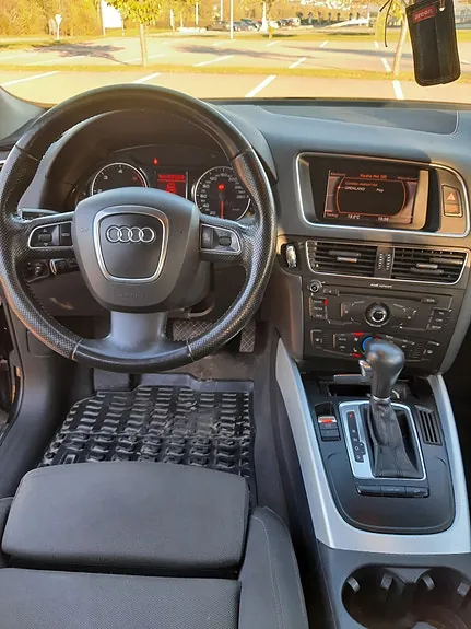Audi Q5 2010 photo 5