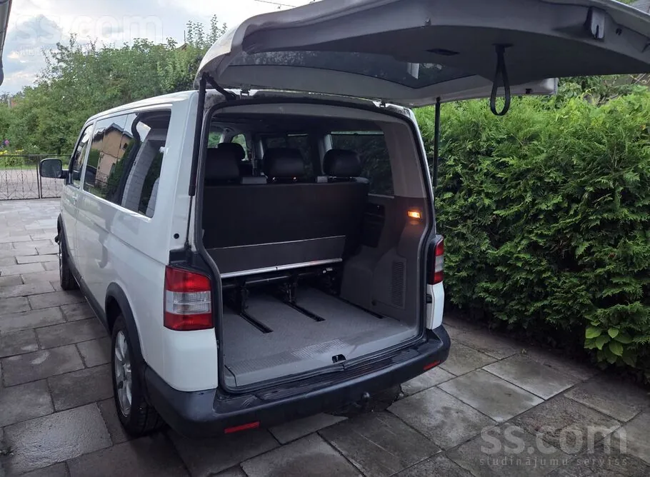 Volkswagen Multivan 2007 photo 5