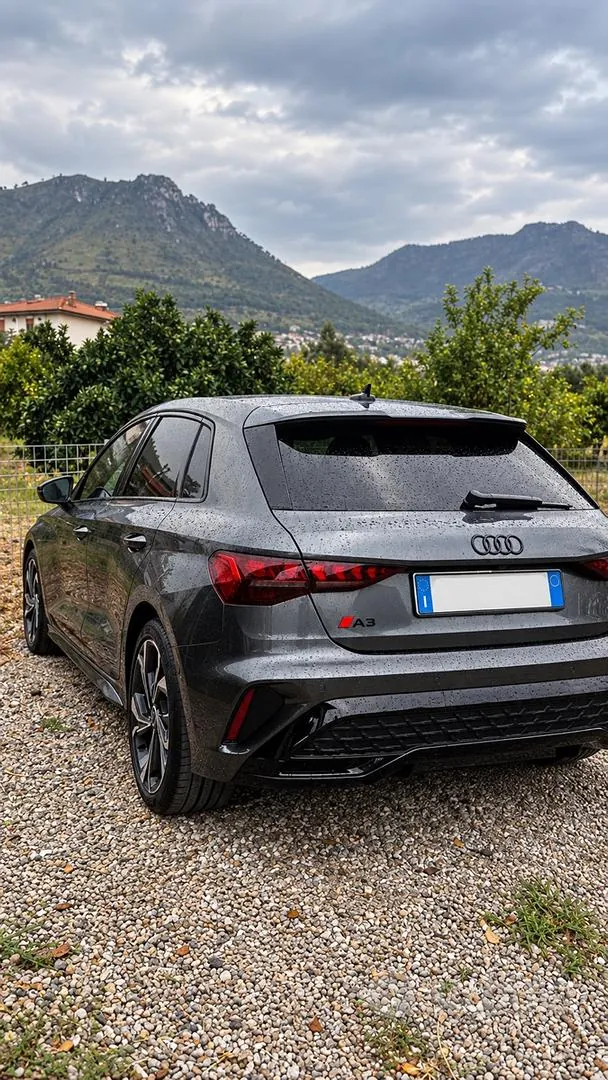 Audi A3 2024 photo 3