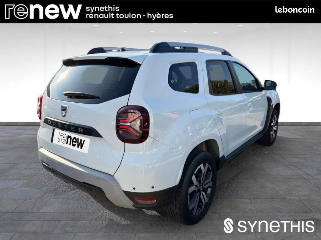 Dacia Duster 2022 photo 3