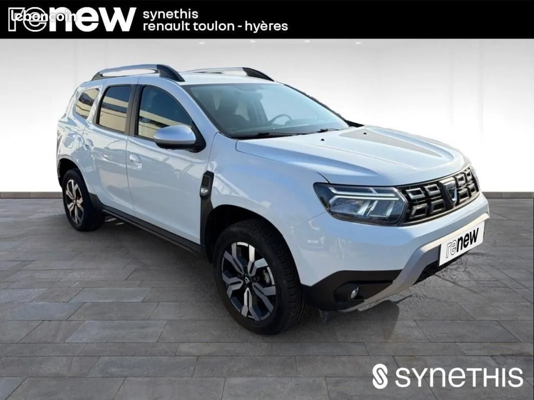 Dacia Duster 2022 photo 2