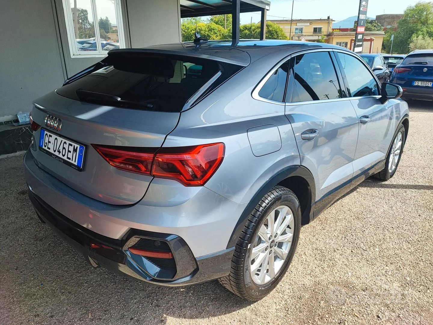 Audi Q3 2021 photo 5