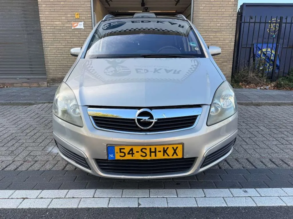 Opel Zafira 2006 photo 4