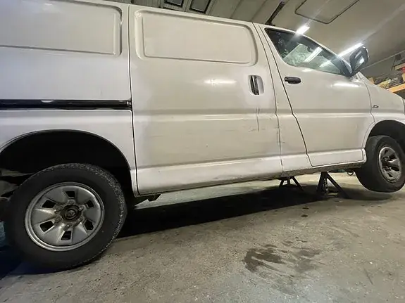 Toyota Hiace 2008 photo 2