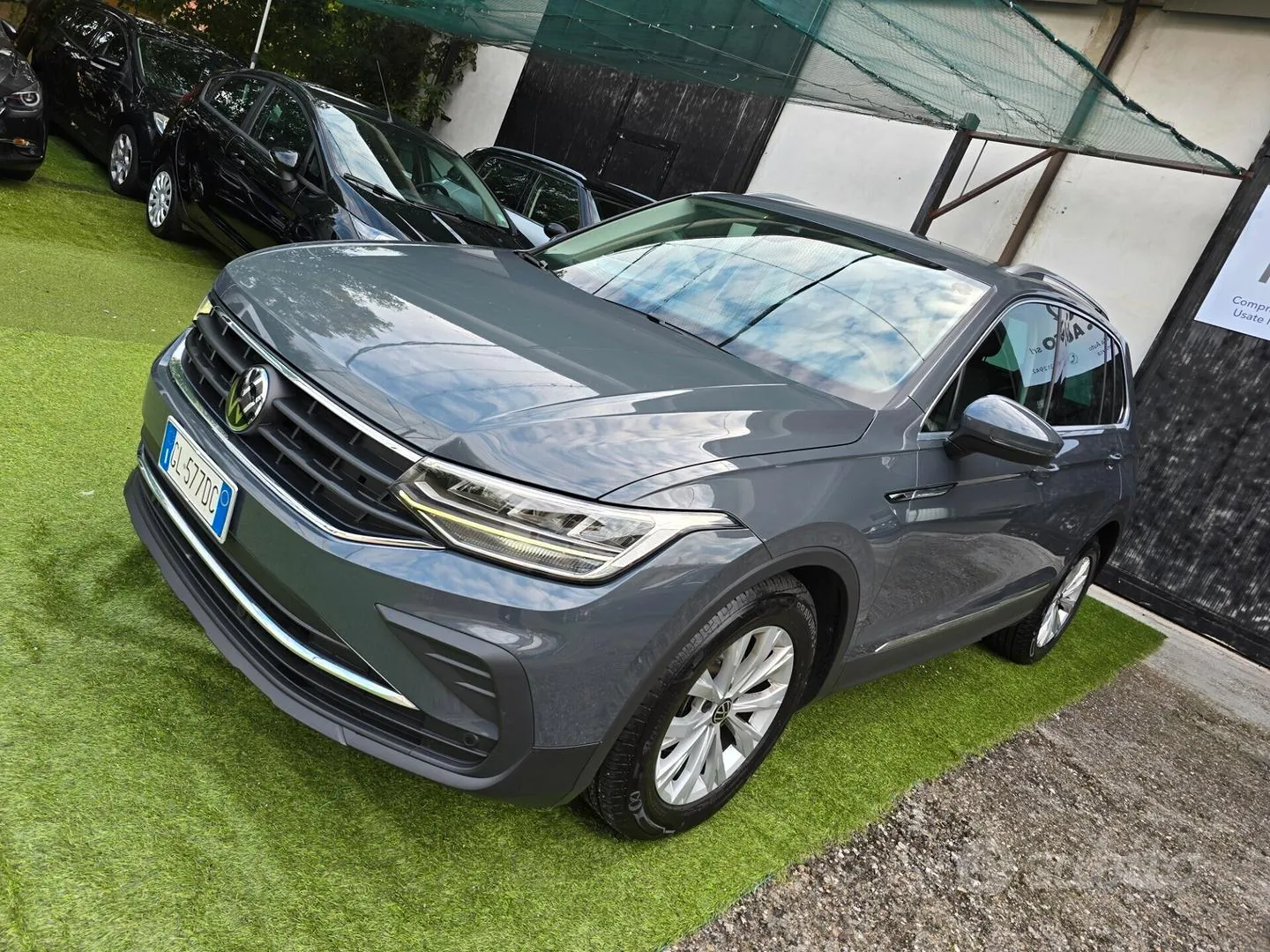 Volkswagen Tiguan 2022 photo 3