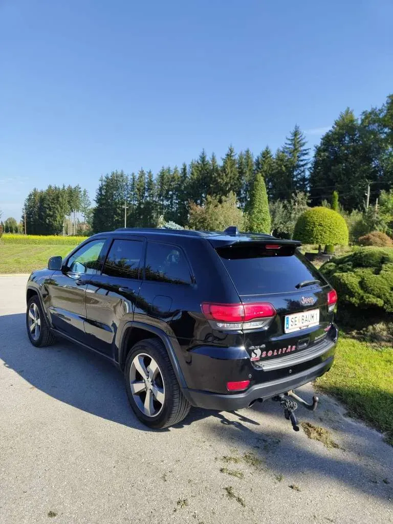 Jeep Grand Cherokee 2020 photo 3