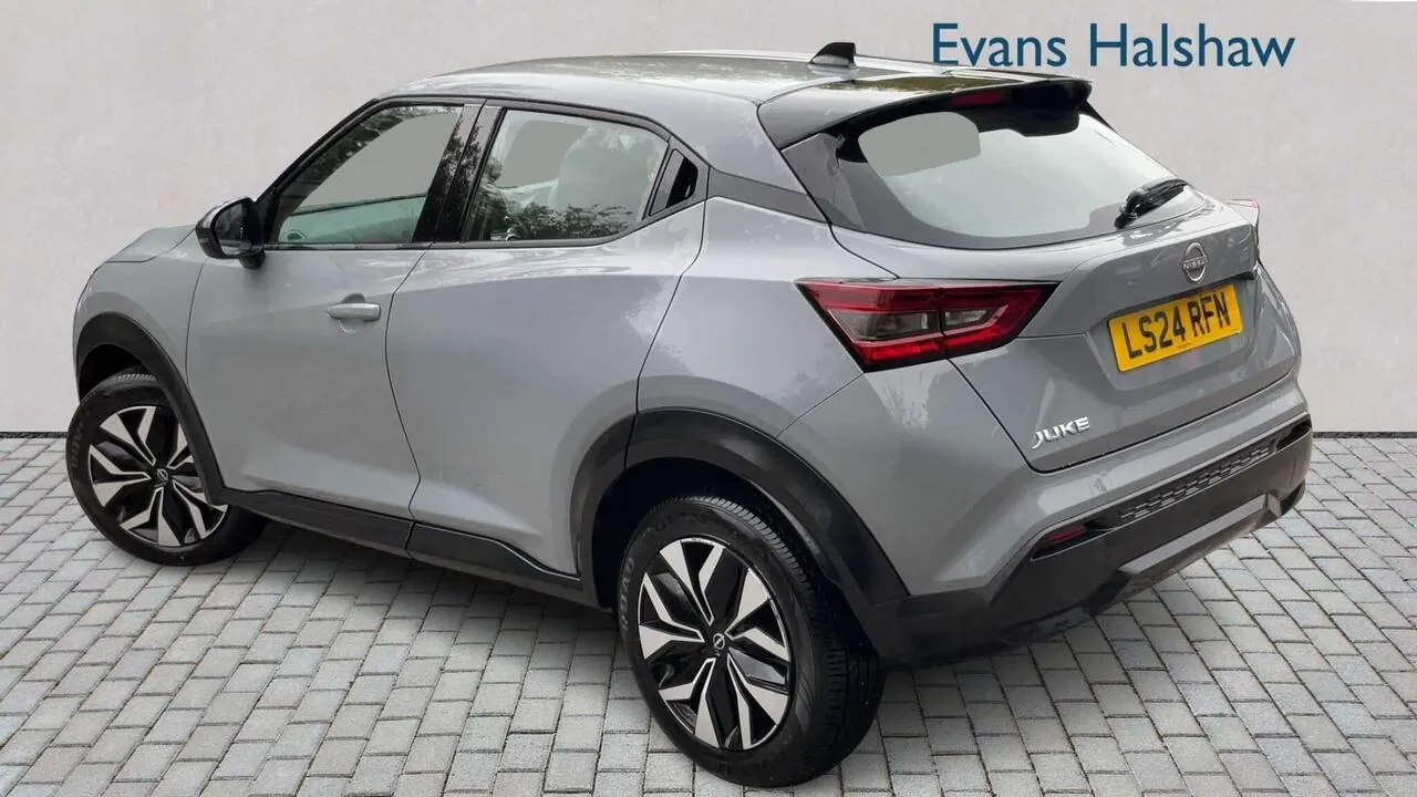 Nissan Juke 2024 photo 2