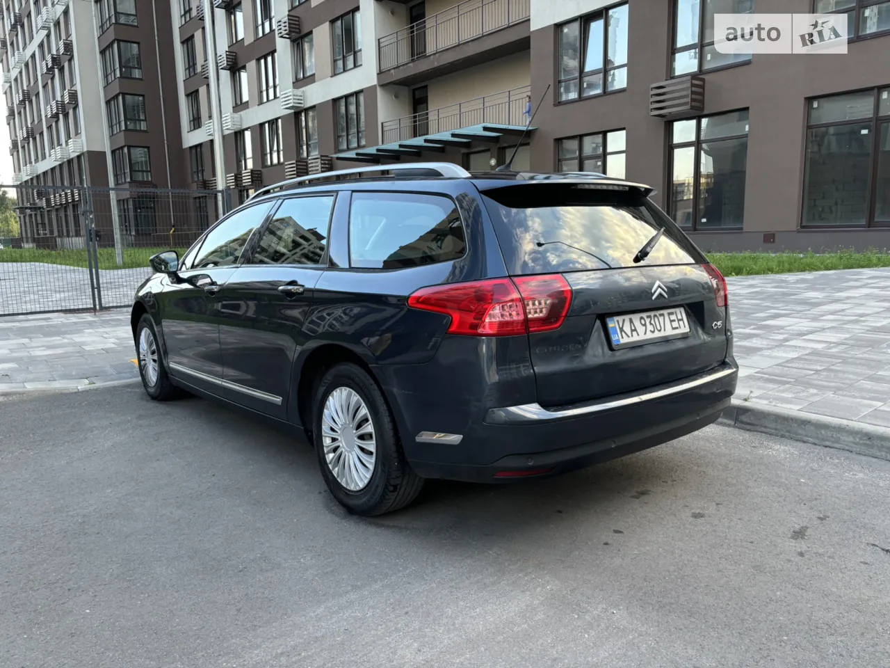 Citroen C5 2010 photo 5