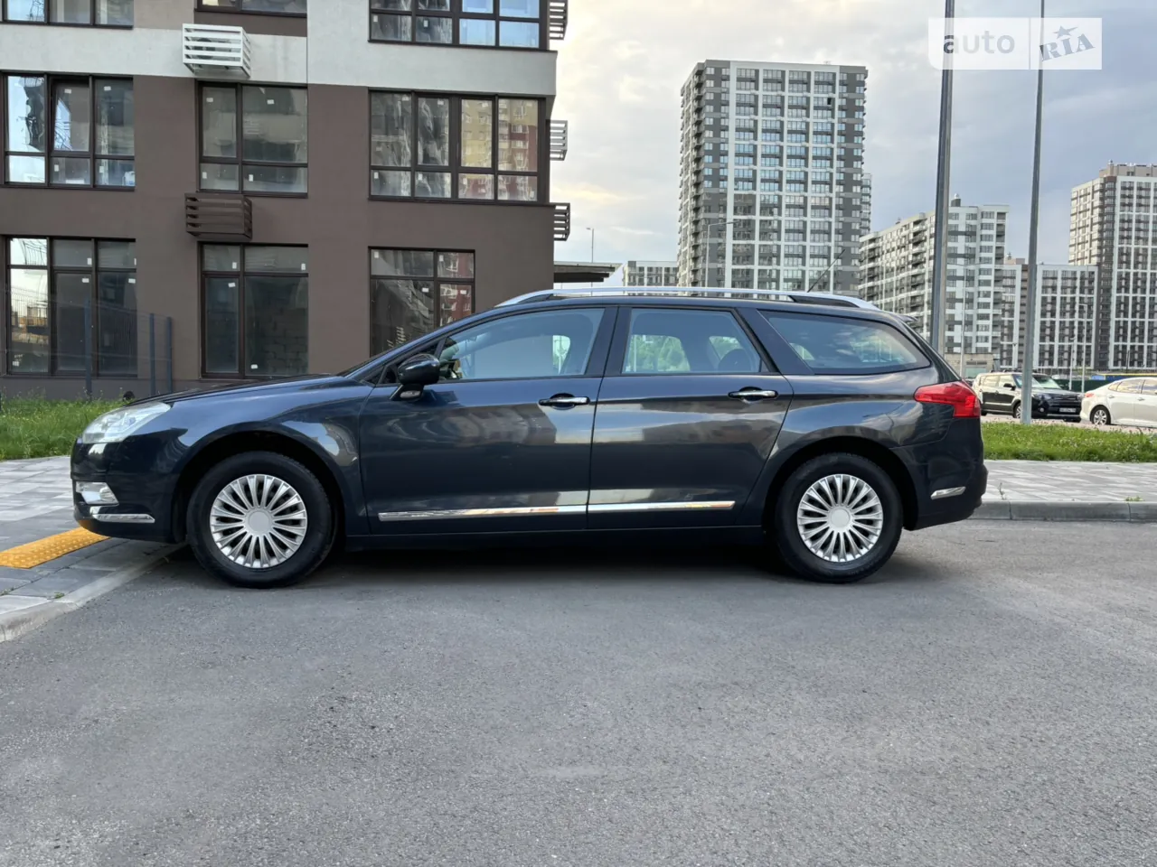 Citroen C5 2010 photo 4