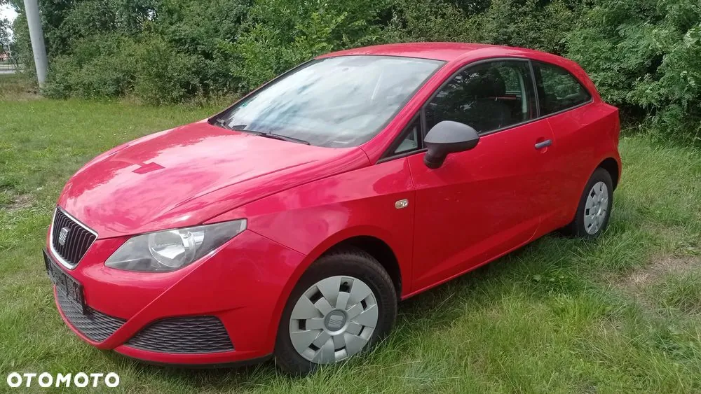 Seat Ibiza 2011 photo 3