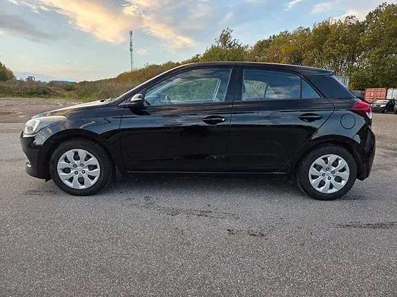Hyundai I20 2016 photo 5