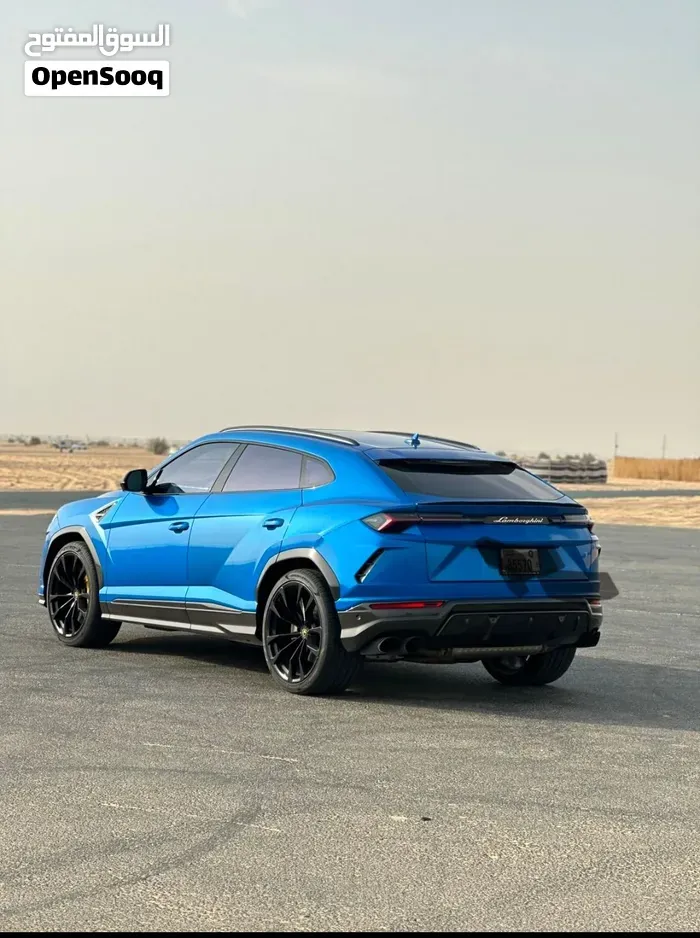 Lamborghini Urus 2021 photo 2