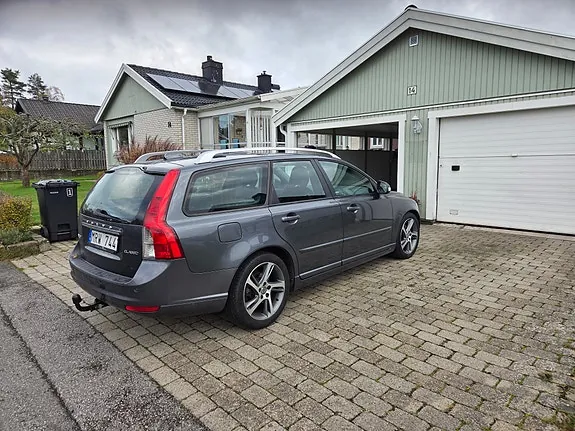 Volvo V50 2012 photo 4