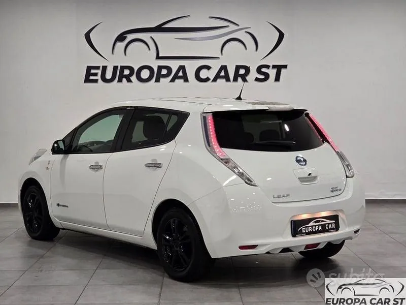 Nissan Leaf 2018 photo 4