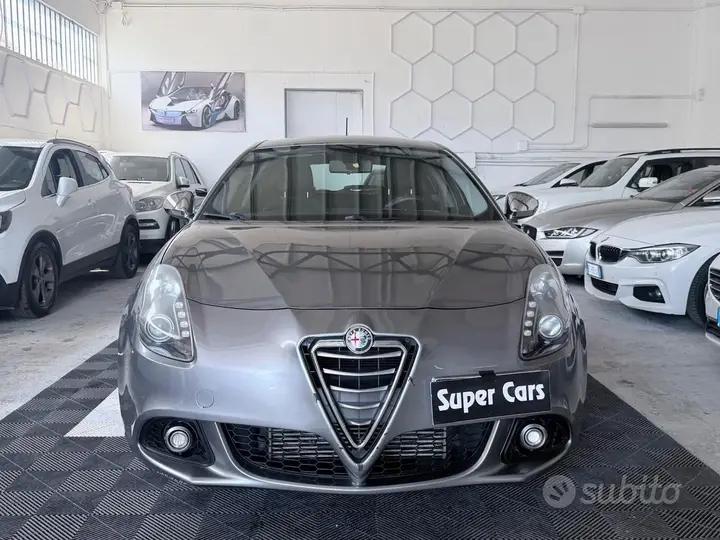 Alfa Romeo Giulietta 2015 photo 2