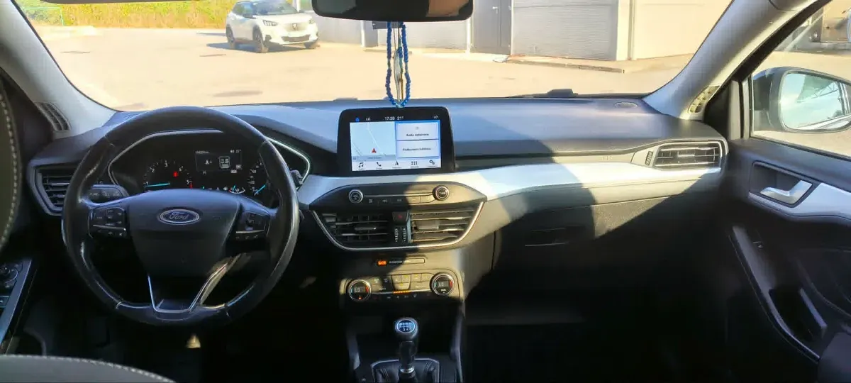Ford Focus 2018 photo 2