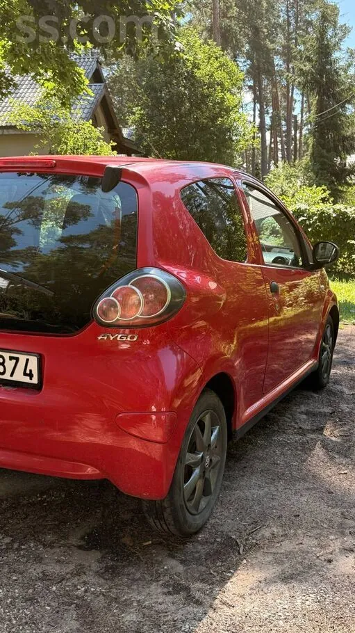 Toyota Aygo 2010 photo 3