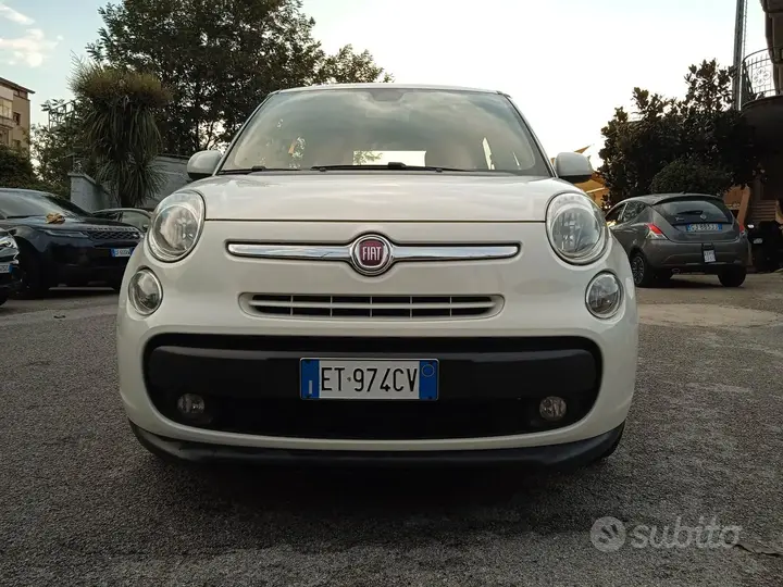 Fiat 500L 2014 photo 2