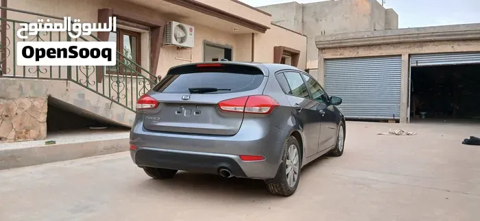 Kia Forte 2015 photo 3