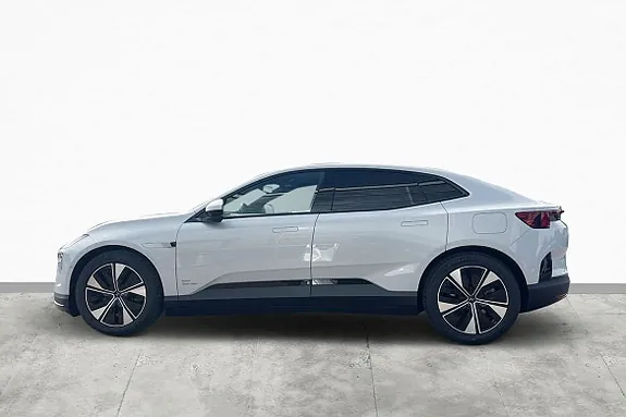 Polestar 4 2026 photo 3