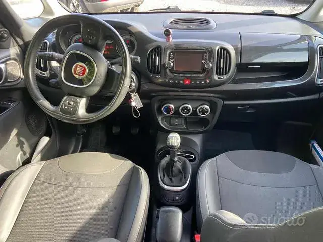 Fiat 500L 2014 photo 5
